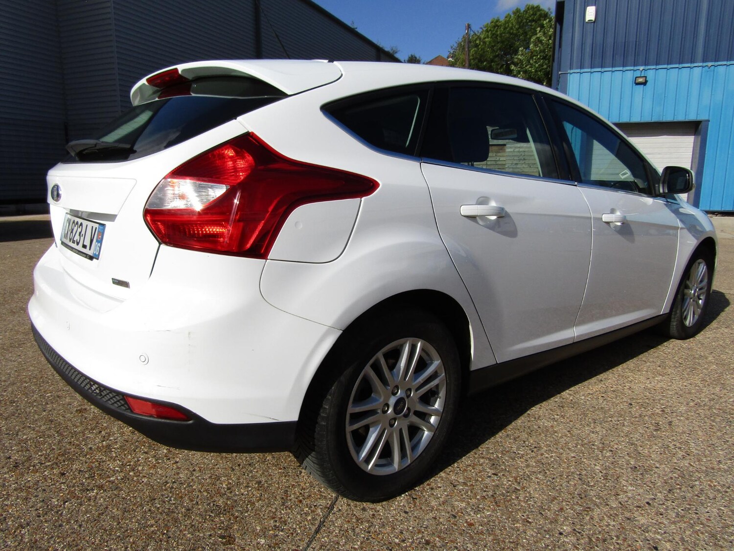 Vehicle 5