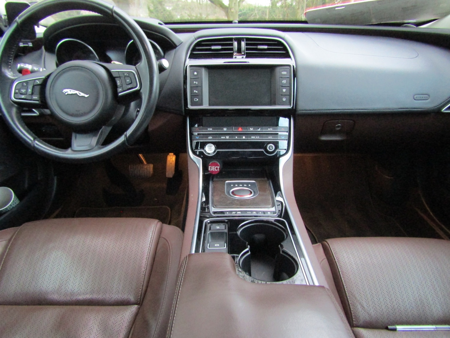 Used Jaguar XE 2016 for sale - 77415010: Photo 13