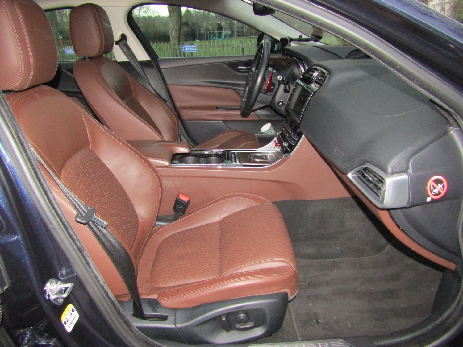 Used Jaguar XE 2016 for sale - 77415010: Photo 15