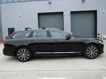 Used Volvo V90 2022 for sale - 75629881: Photo