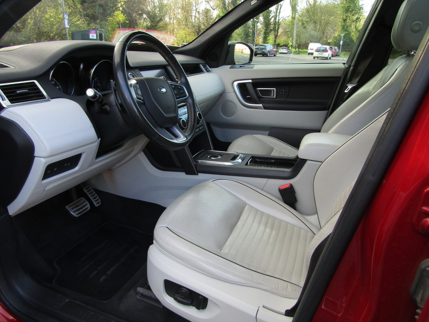 Used Land Rover Discovery Sport 2019 for sale - 78092936: Photo 17