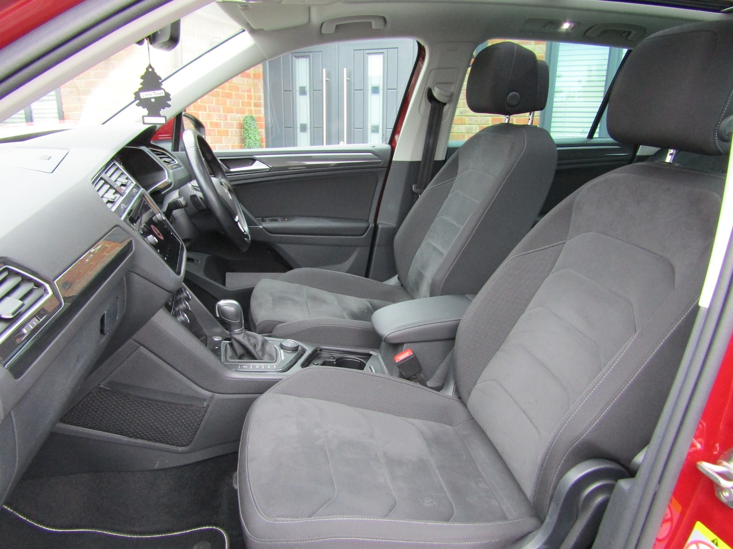 Used Volkswagen Tiguan 2017 for sale - 76404897: Photo 23