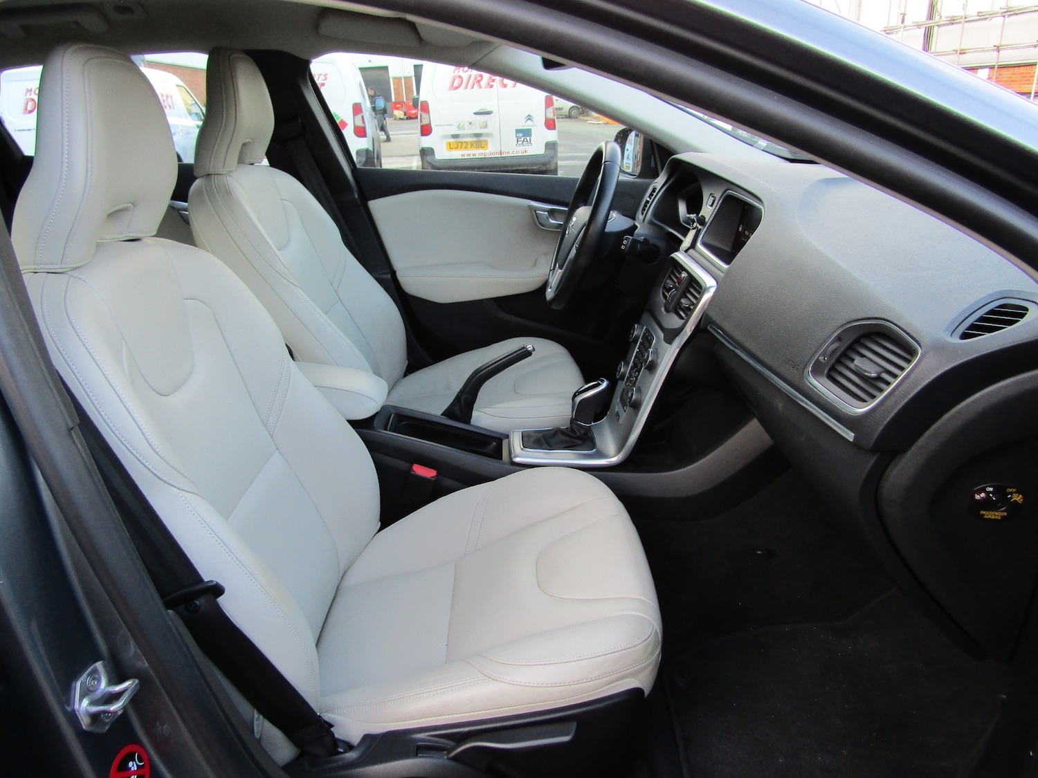 Used Volvo V40 2017 for sale - 77160807: Photo 19