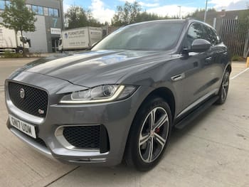 Used Jaguar F-Pace 2017 for sale - 79664931: Photo