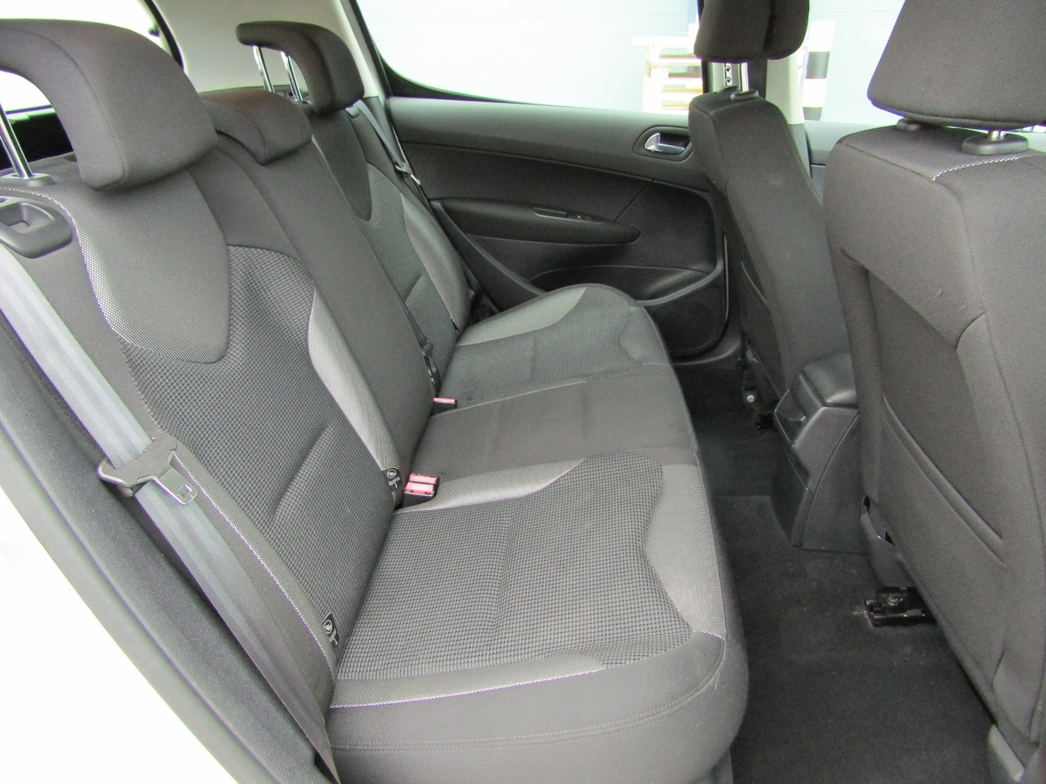 Used Peugeot 308 2009 for sale - 76638788: Photo 14