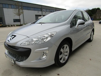 2009 - 1.6 VTi SPORT 120 BHP AUTO PETROL 5DR HATCH LEFT HAND DRIVE