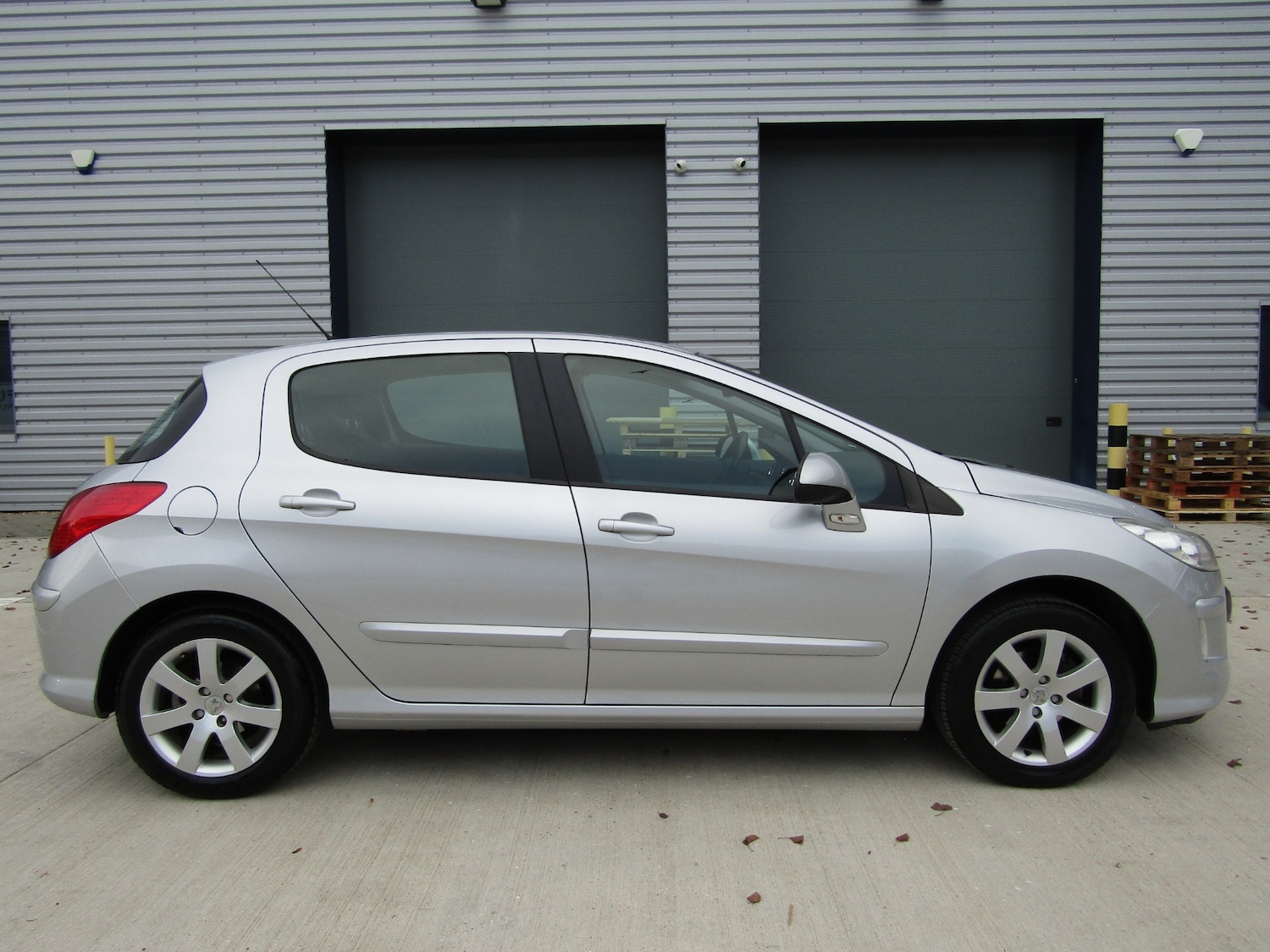 Used Peugeot 308 2009 for sale - 76638788: Photo 3