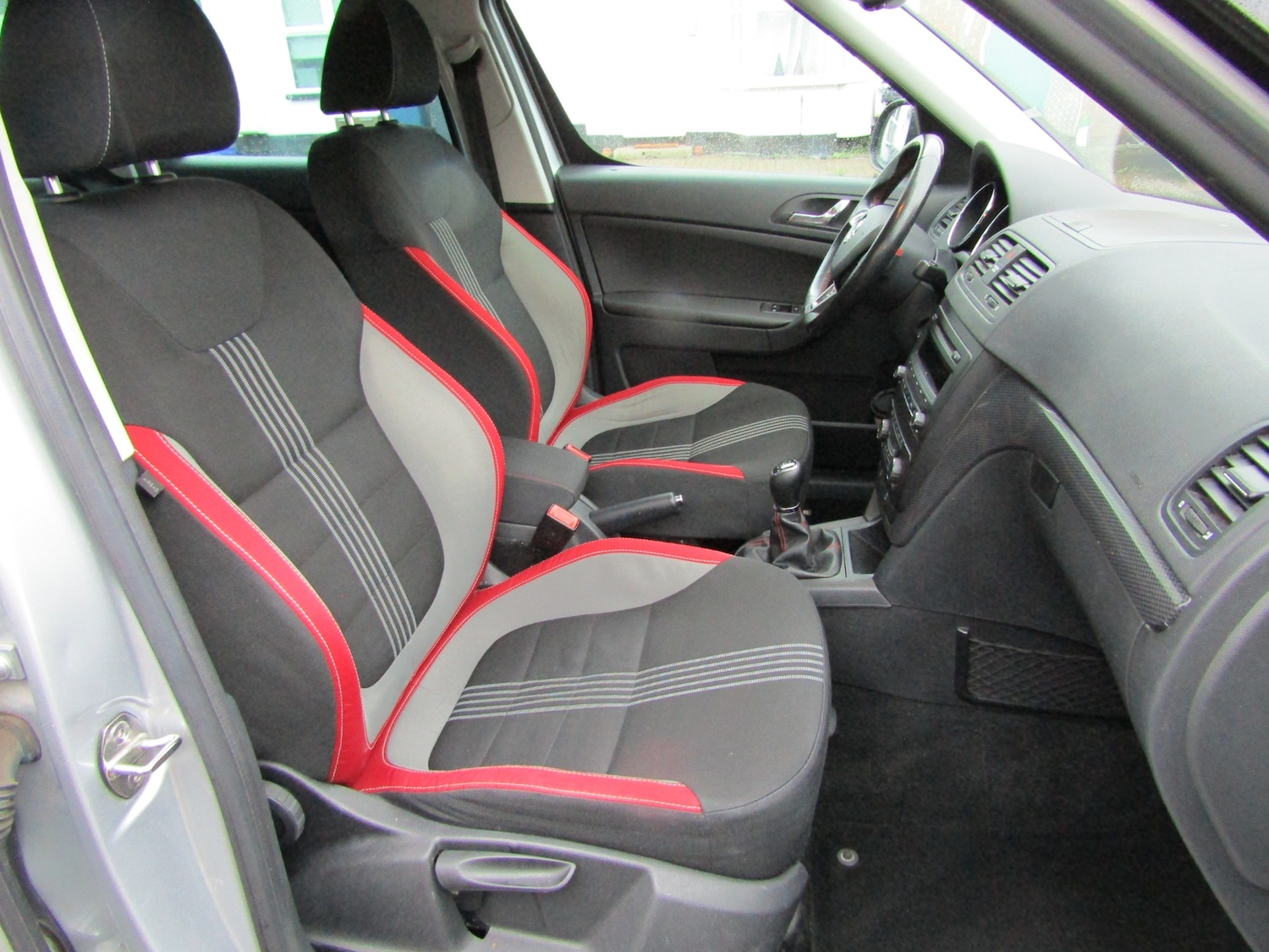 Used Skoda Yeti 2015 for sale - 77285760: Photo 14