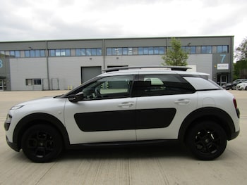 Used Citroen C4 Cactus 2017 for sale - 78607029: Photo