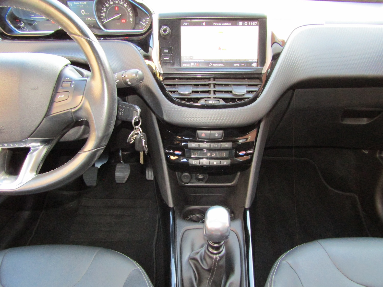 Used Peugeot 2008 2019 for sale - 76221644: Photo 19