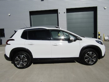 Peugeot 2008 feature image 3