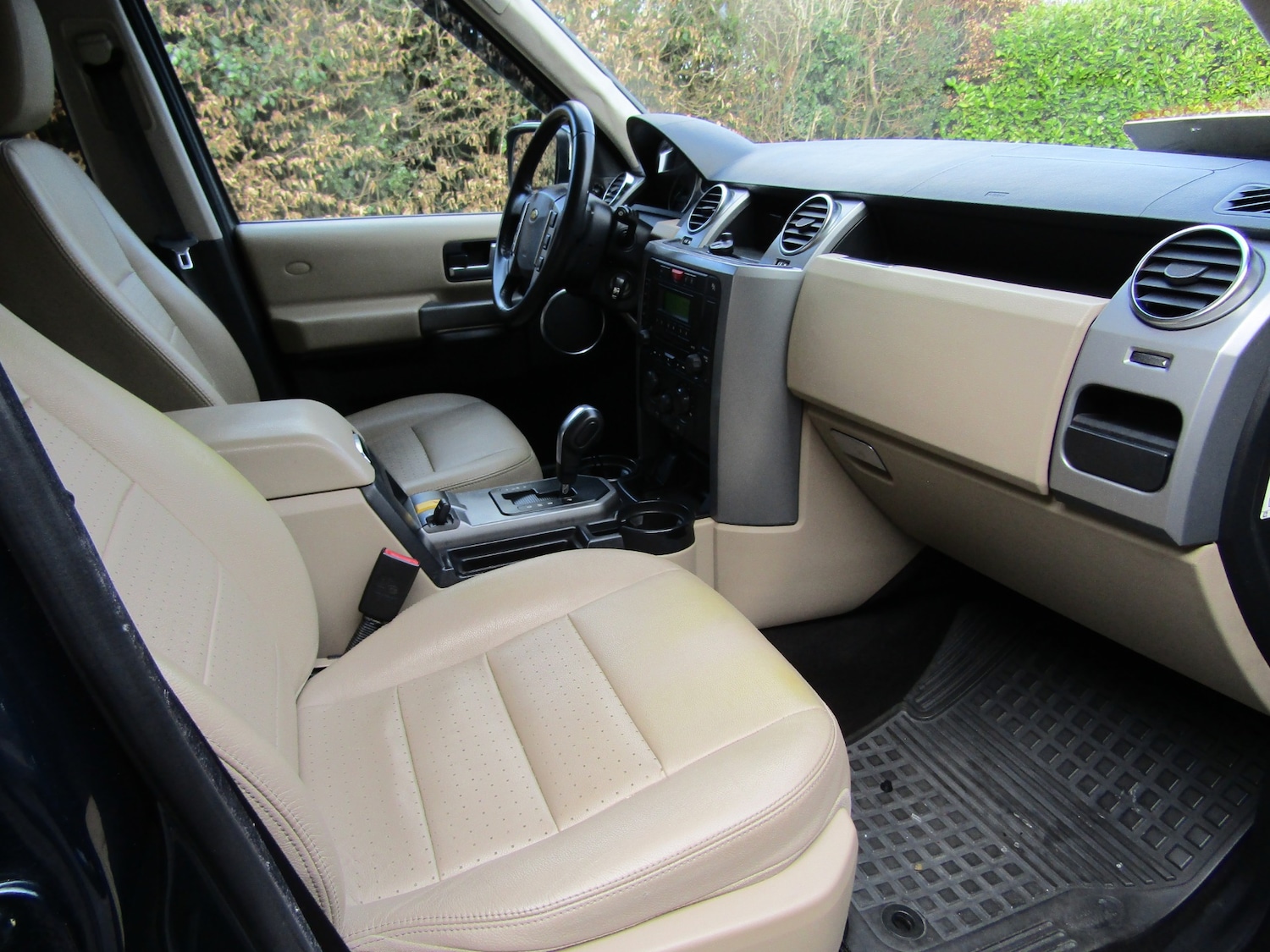 Used Land Rover Discovery 2009 for sale - 77640346: Photo 16