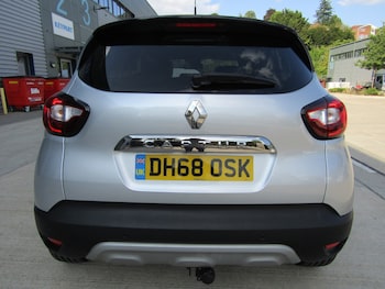 Used Renault Captur 2018 for sale - 79220090: Photo