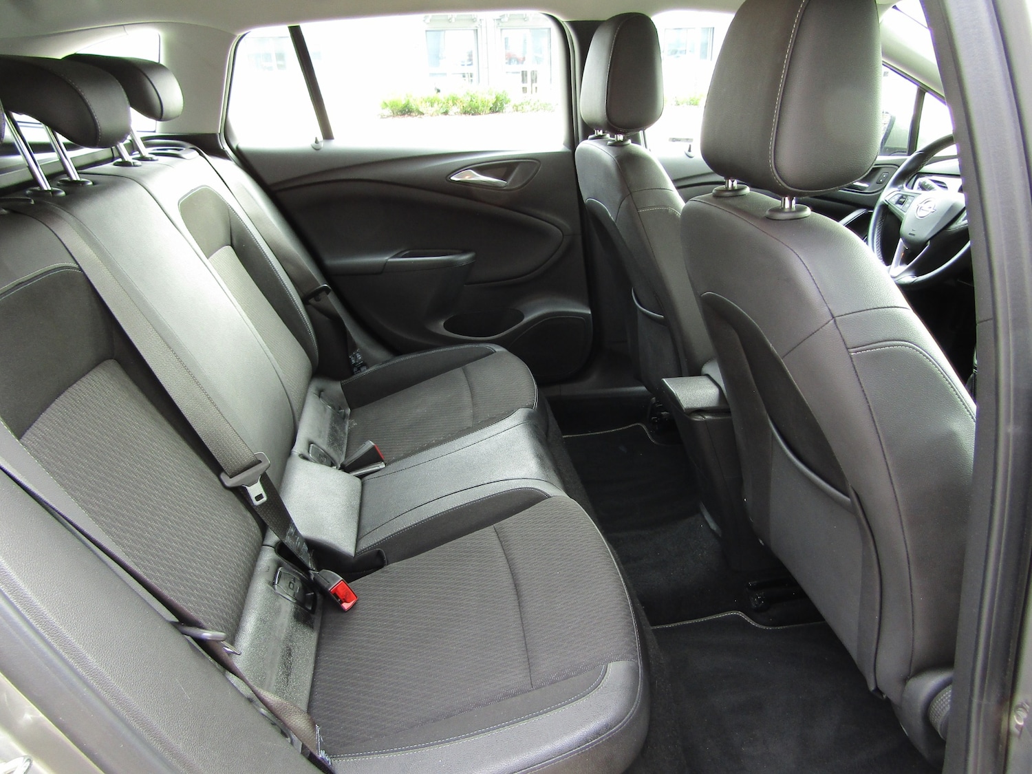 Used Vauxhall Astra 2017 for sale - 76468831: Photo 10