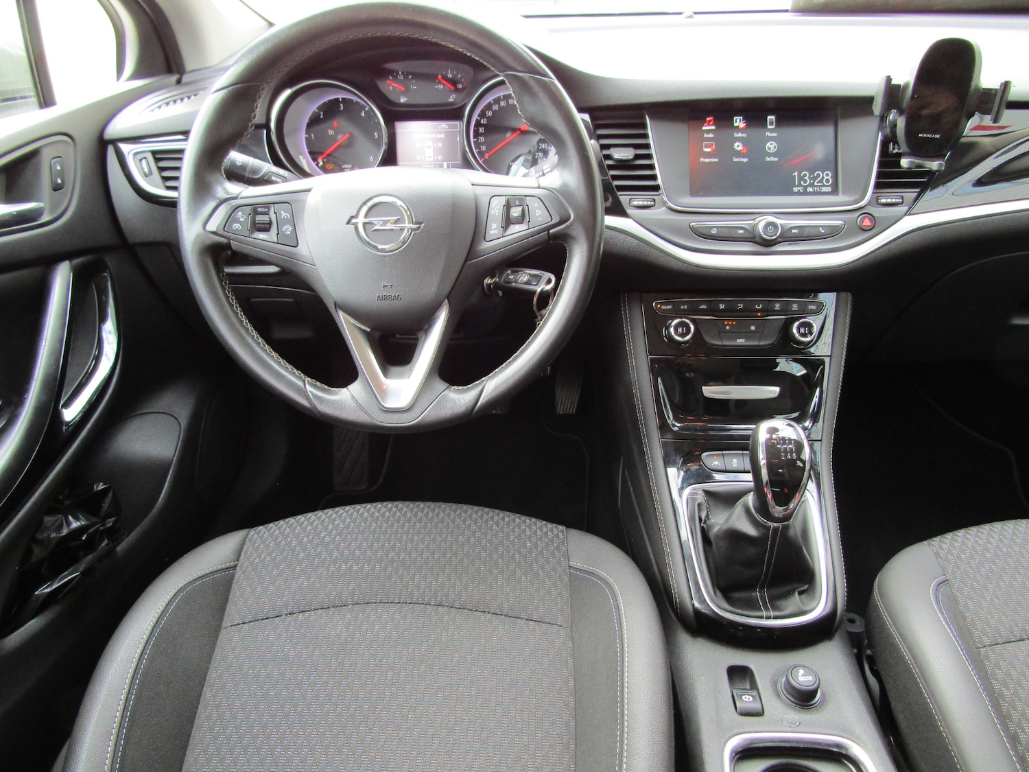 Used Vauxhall Astra 2017 for sale - 76468831: Photo 14