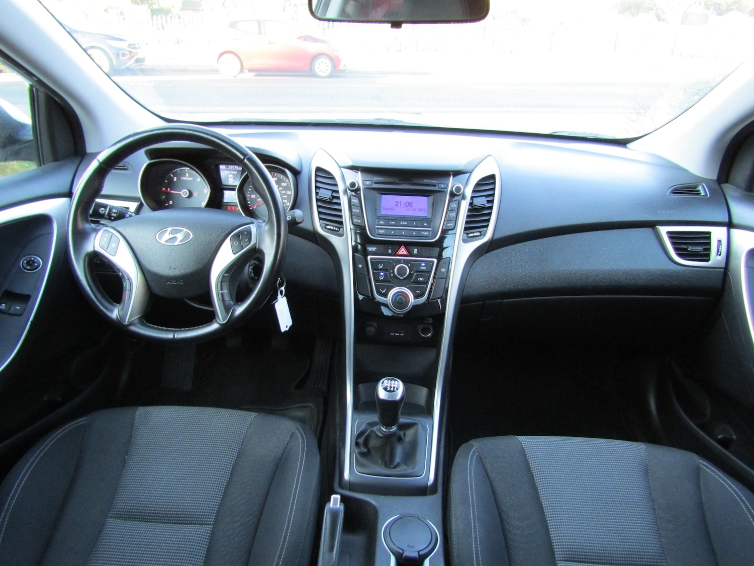 Used Hyundai i30 2013 for sale - 77974750: Photo 21