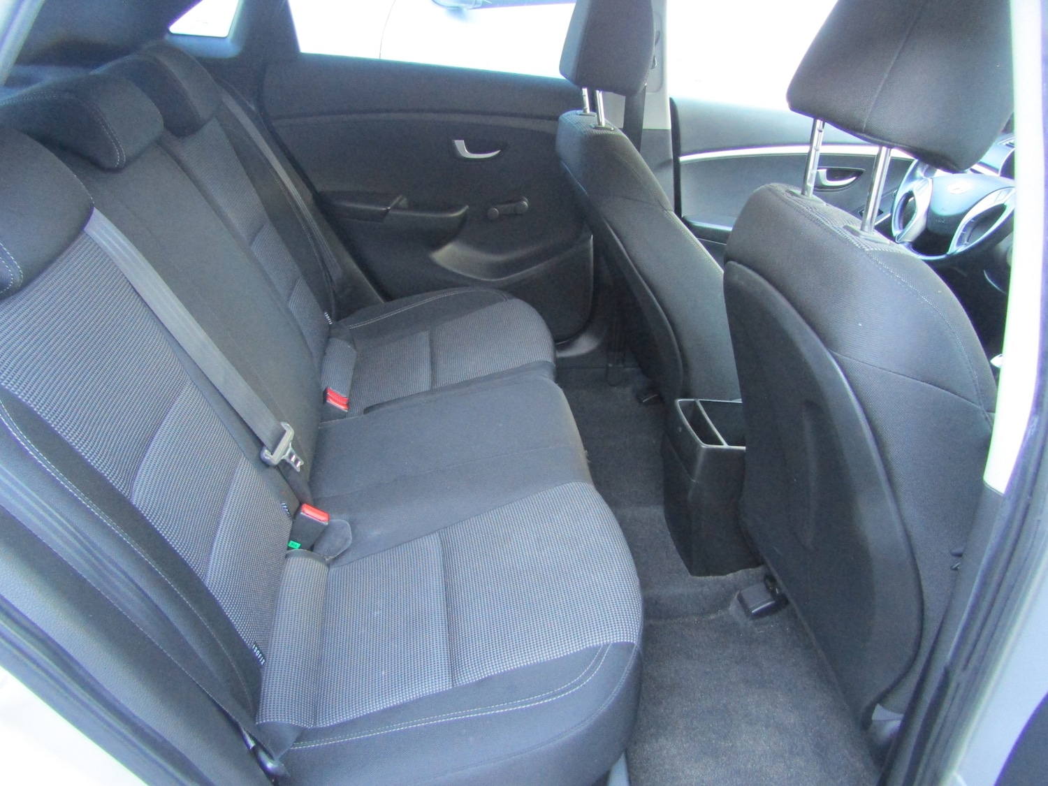 Used Hyundai i30 2013 for sale - 77974750: Photo 28