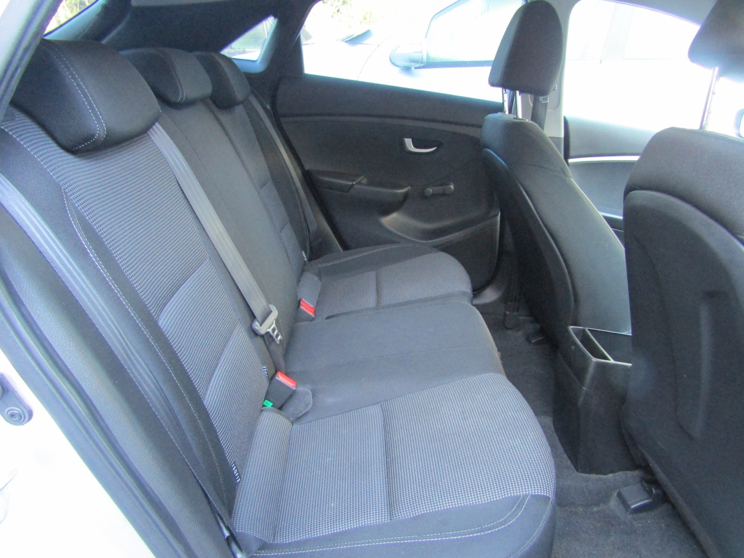 Used Hyundai i30 2013 for sale - 77974750: Photo 33