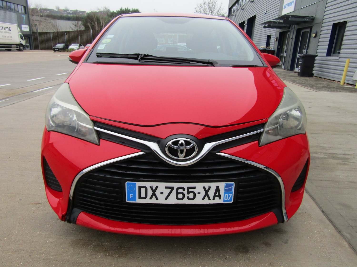 Used Toyota Yaris 2015 for sale - 76972116: Photo 3
