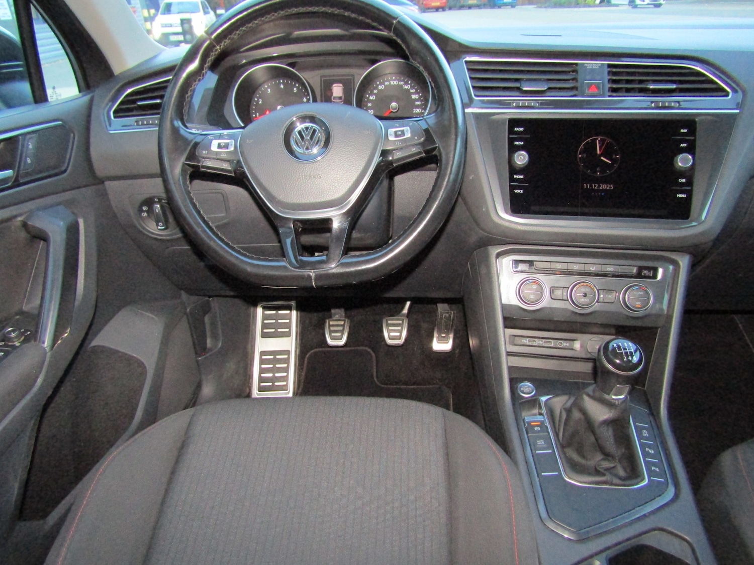 Used Volkswagen Tiguan 2019 for sale - 76908158: Photo 16