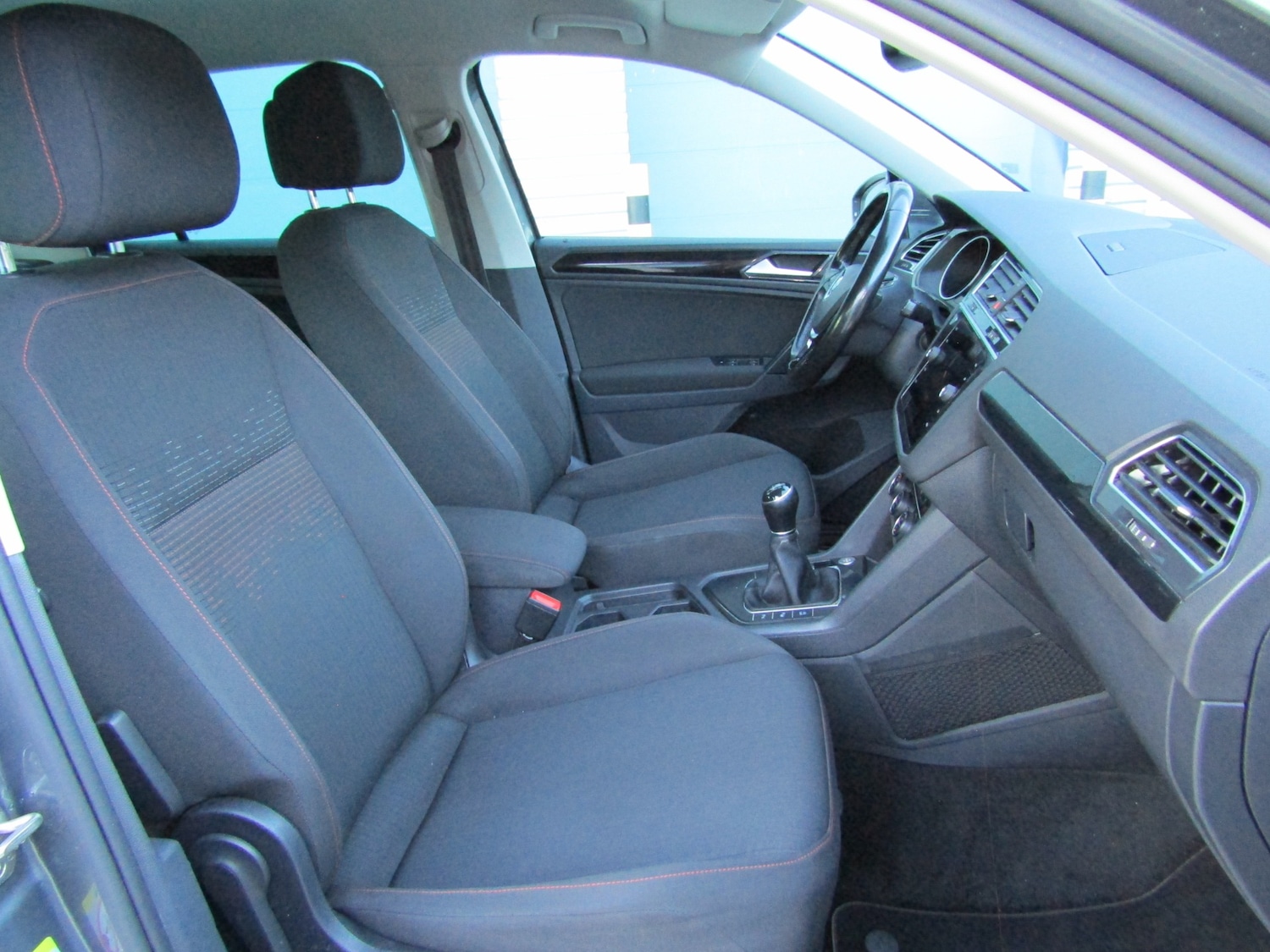 Used Volkswagen Tiguan 2019 for sale - 76908158: Photo 17