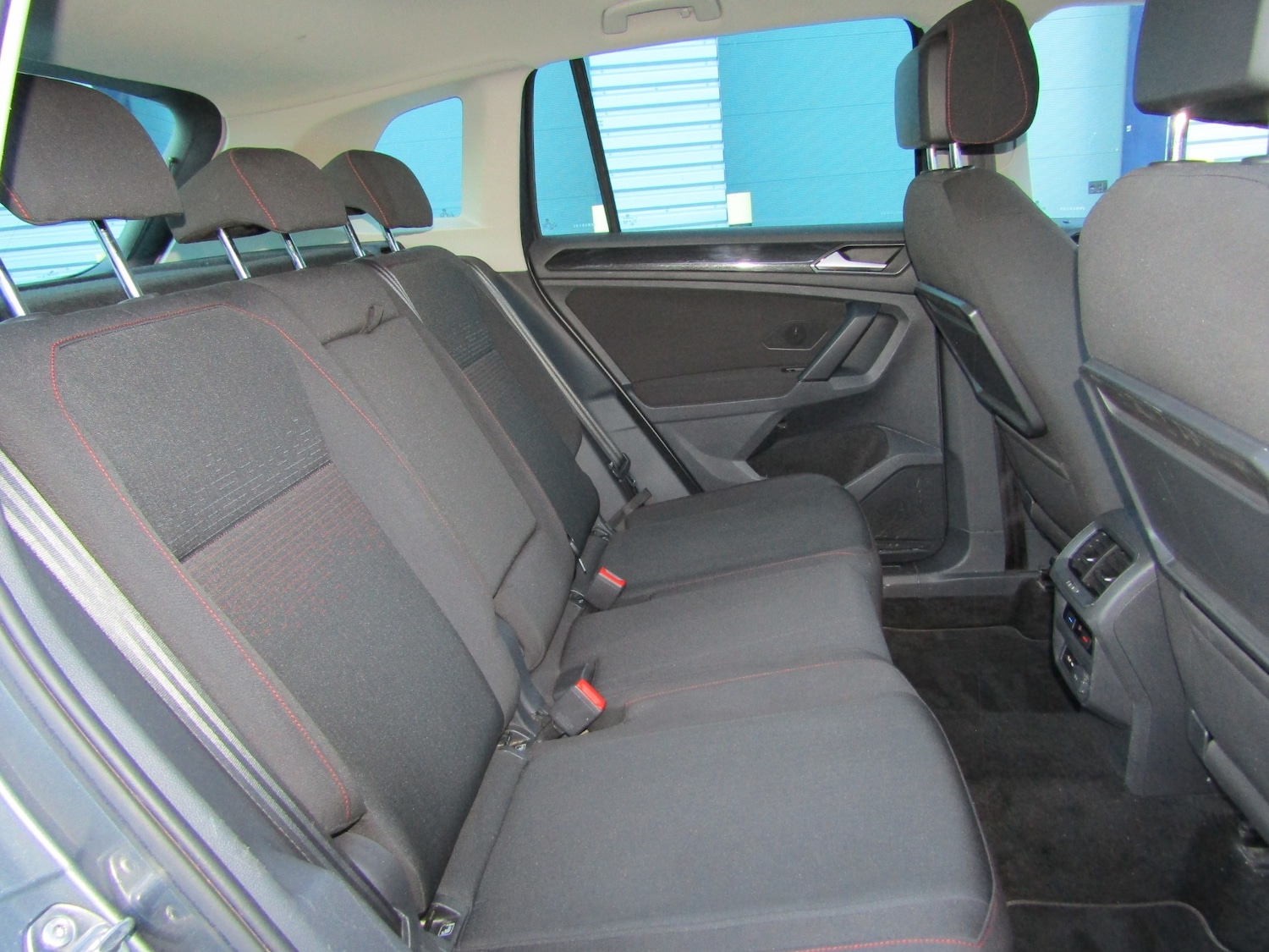 Used Volkswagen Tiguan 2019 for sale - 76908158: Photo 20