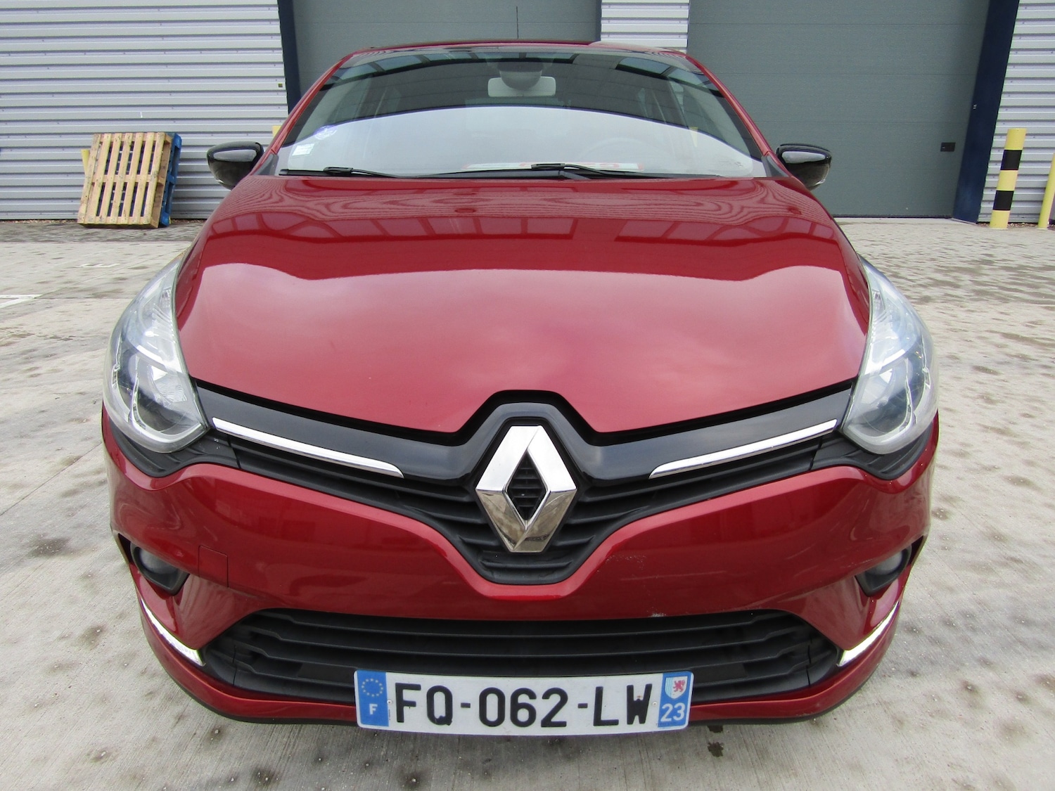 Used Renault Clio 2019 for sale - 77055120: Photo 3