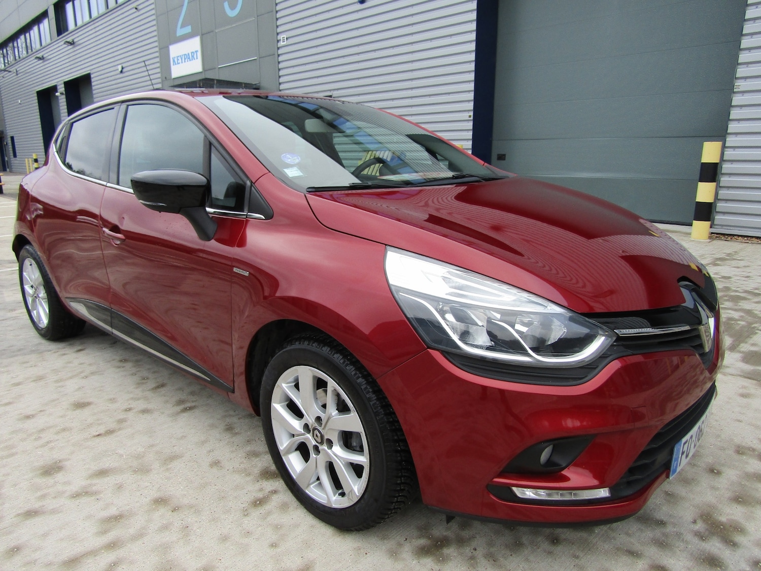 Used Renault Clio 2019 for sale - 77055120: Photo 4