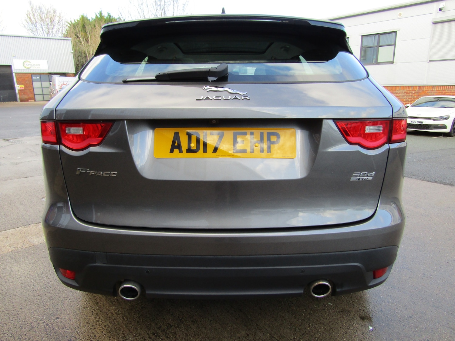 Used Jaguar F-Pace 2017 for sale - 77137236: Photo 8