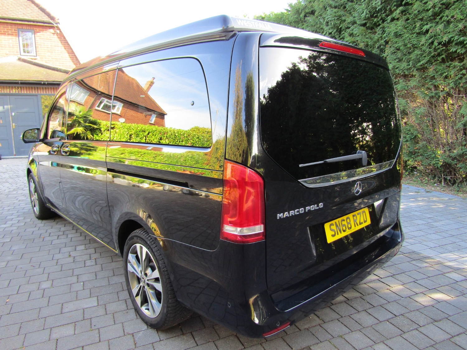 Used Mercedes-Benz V-Class 2018 for sale - 76393955: Photo 16