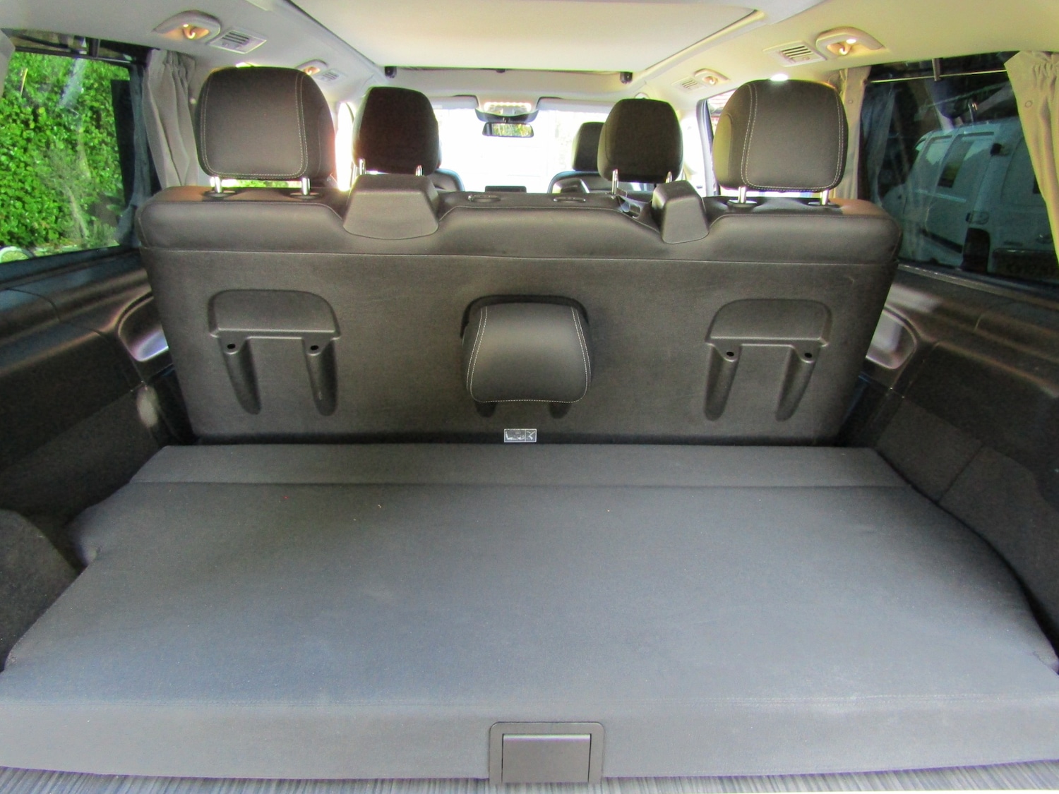 Used Mercedes-Benz V-Class 2018 for sale - 76393955: Photo 24