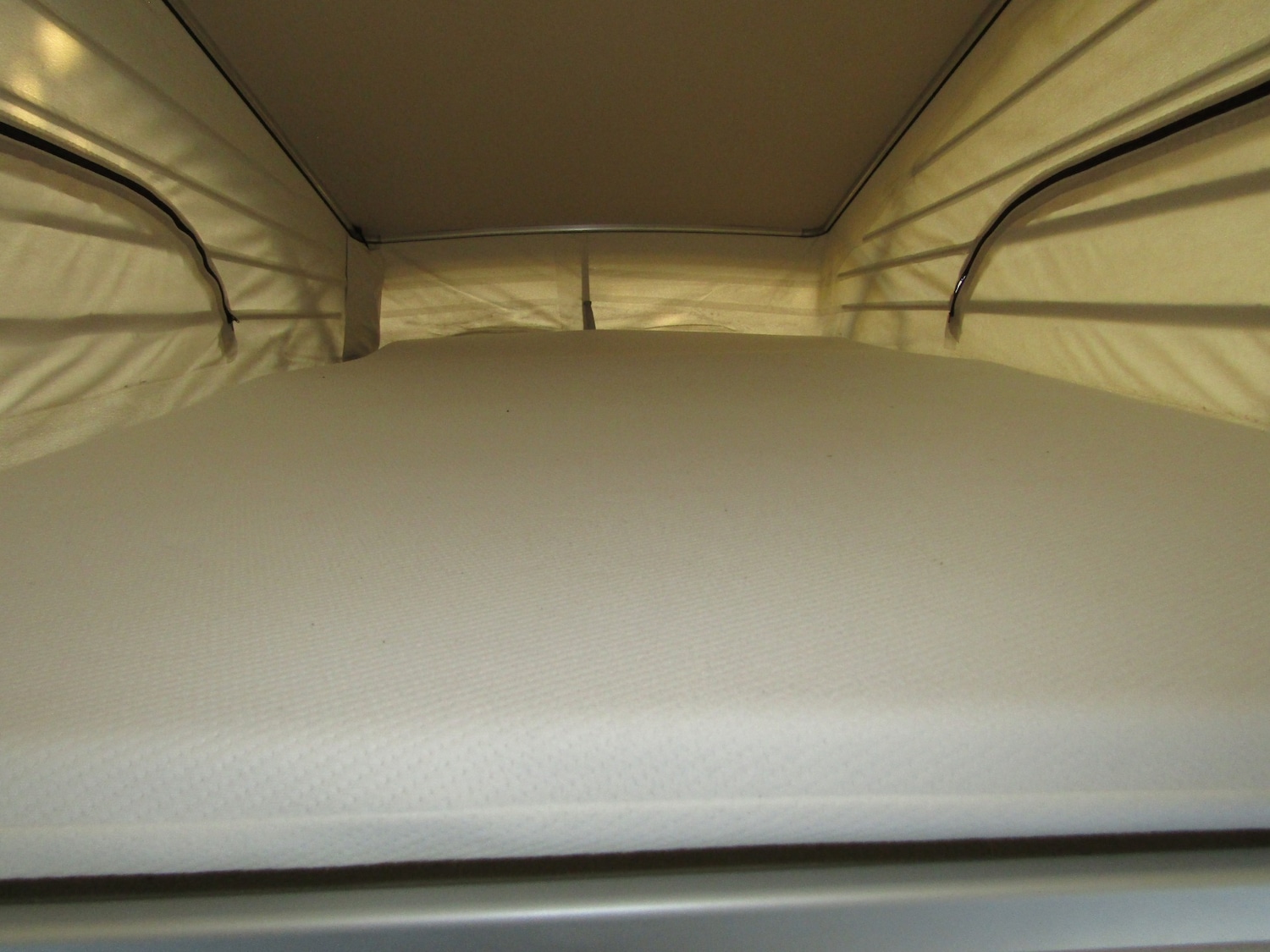 Used Mercedes-Benz V-Class 2018 for sale - 76393955: Photo 30