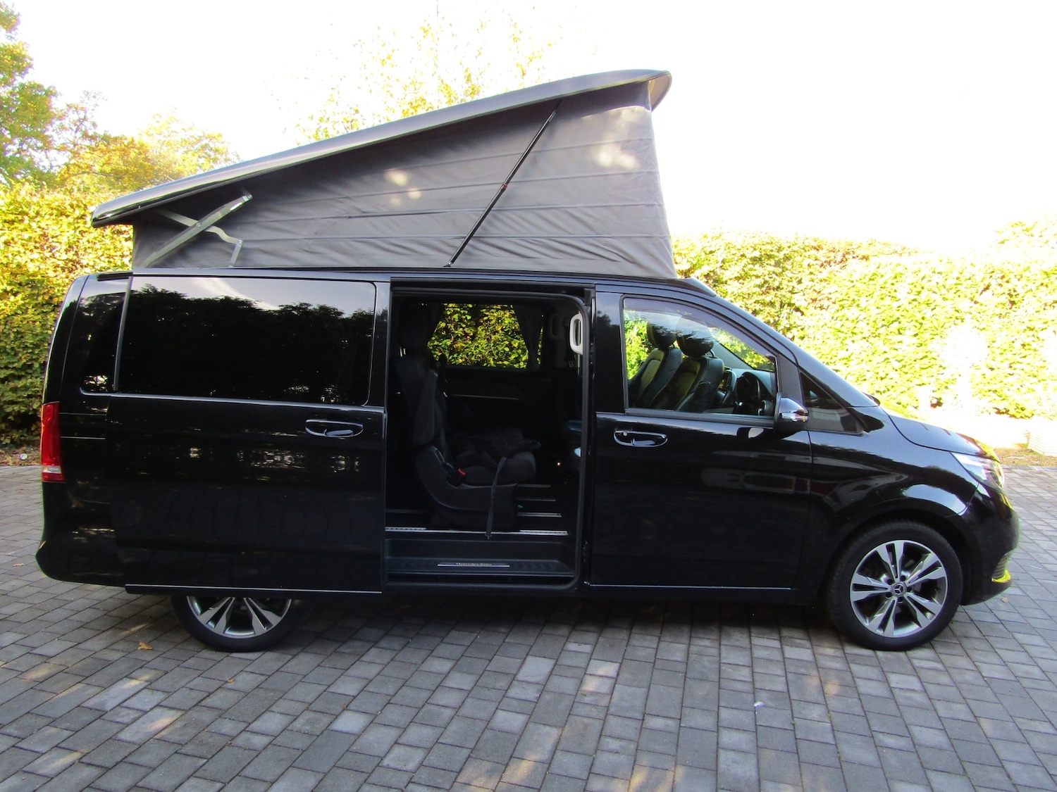 Used Mercedes-Benz V-Class 2018 for sale - 76393955: Photo 33