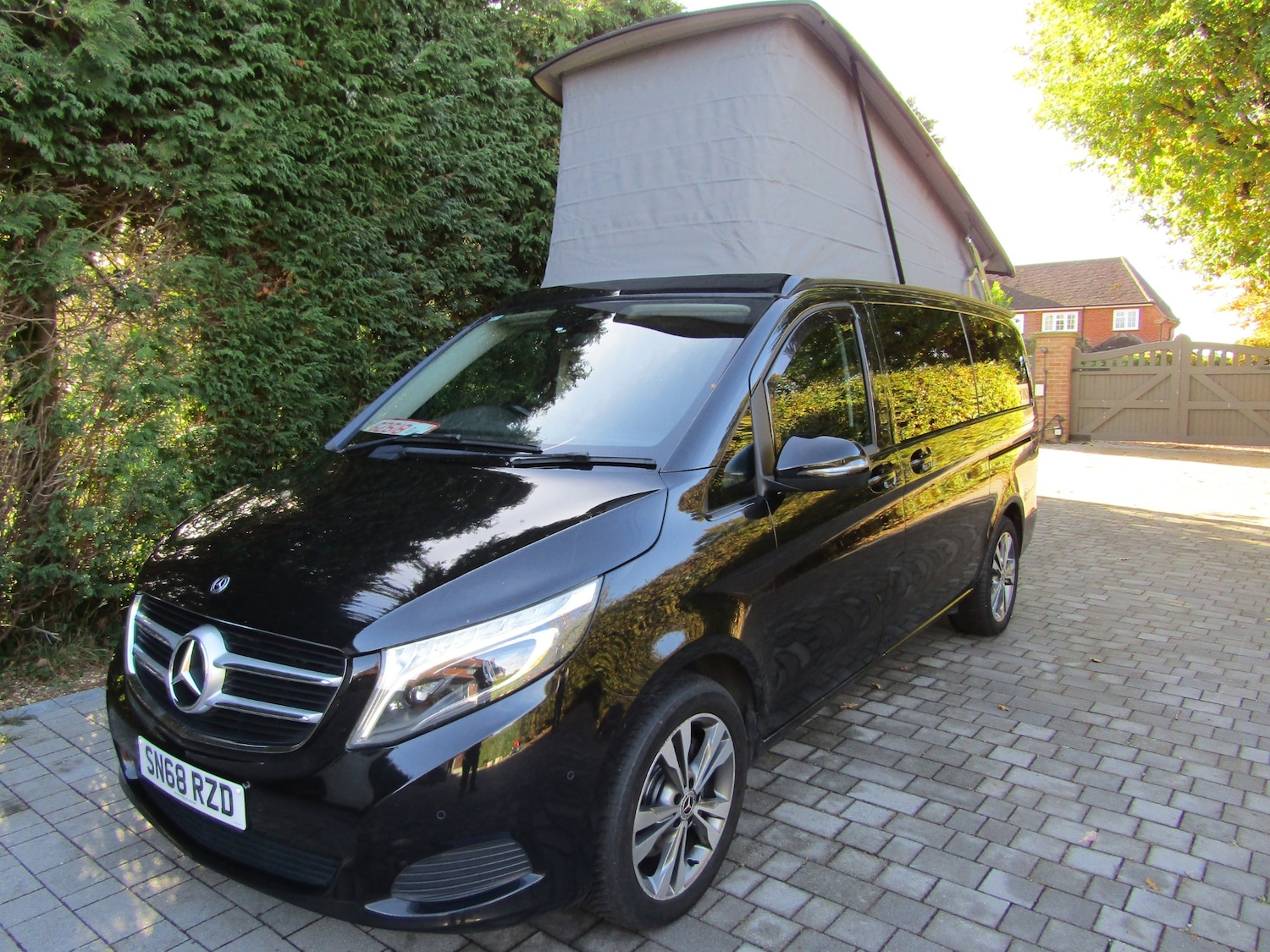 Used Mercedes-Benz V-Class 2018 for sale - 76393955: Photo 38