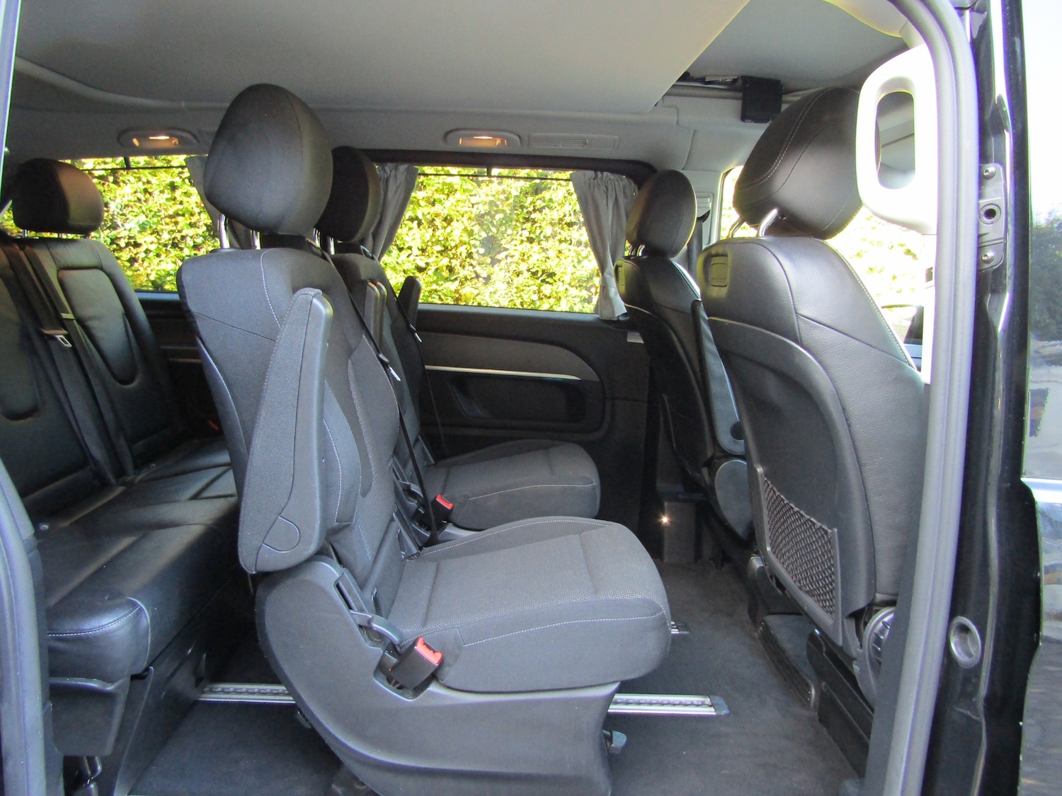 Used Mercedes-Benz V-Class 2018 for sale - 76393955: Photo 9