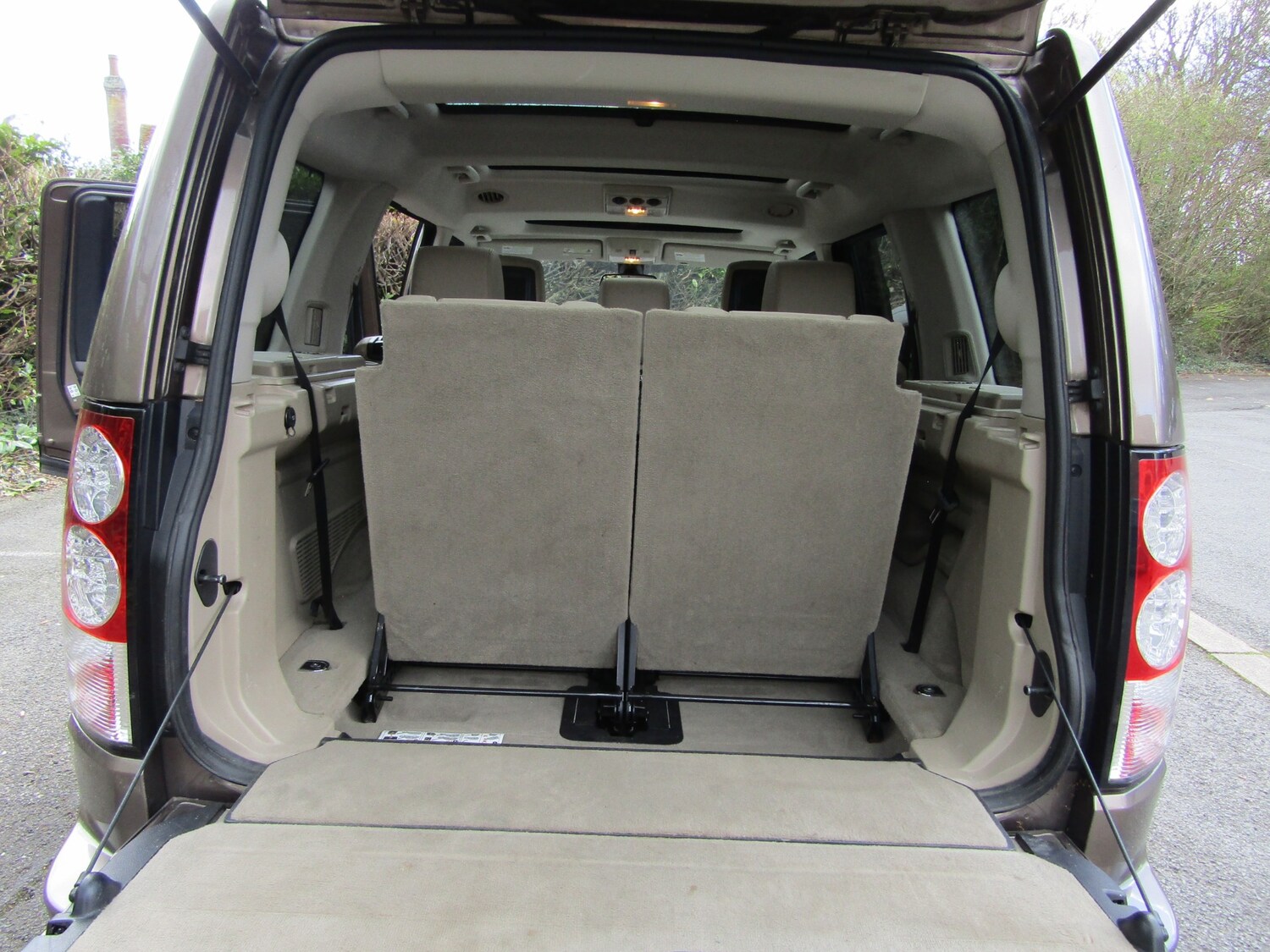 Used Land Rover Discovery 4 2009 for sale - 78089481: Photo 17