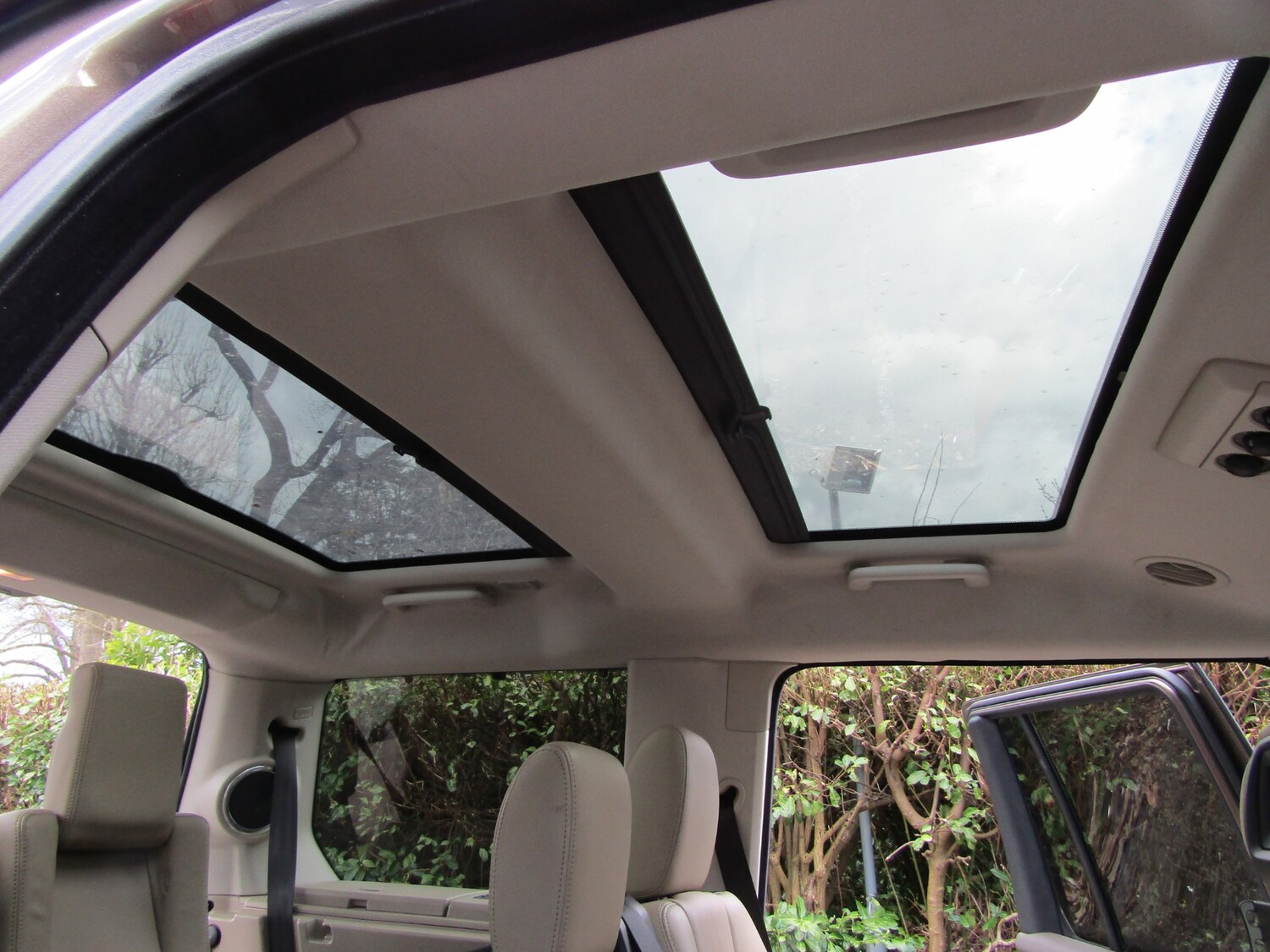 Used Land Rover Discovery 4 2009 for sale - 78089481: Photo 19