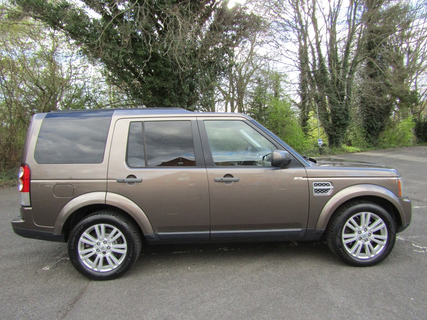 Used Land Rover Discovery 4 2009 for sale - 78089481: Photo 4