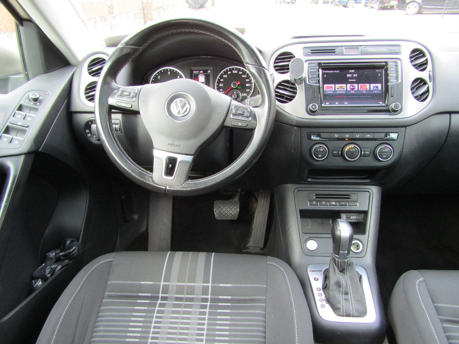 Used Volkswagen Tiguan 2015 for sale - 76366967: Photo 15