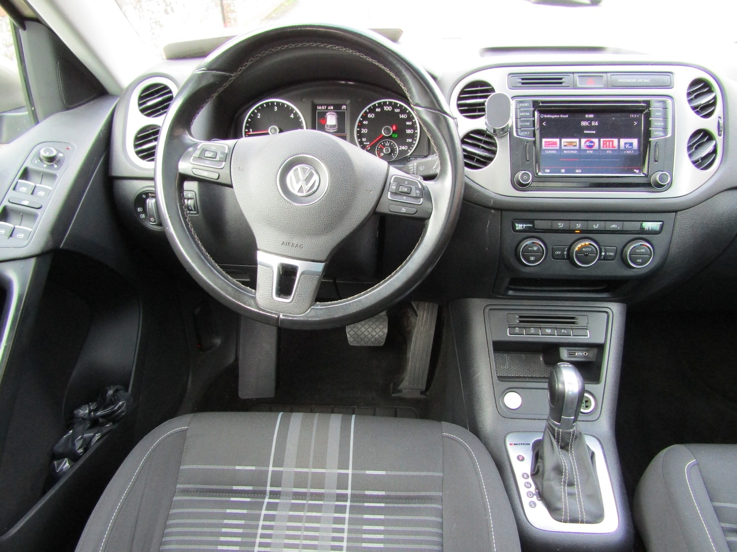 Used Volkswagen Tiguan 2015 for sale - 76366967: Photo 16