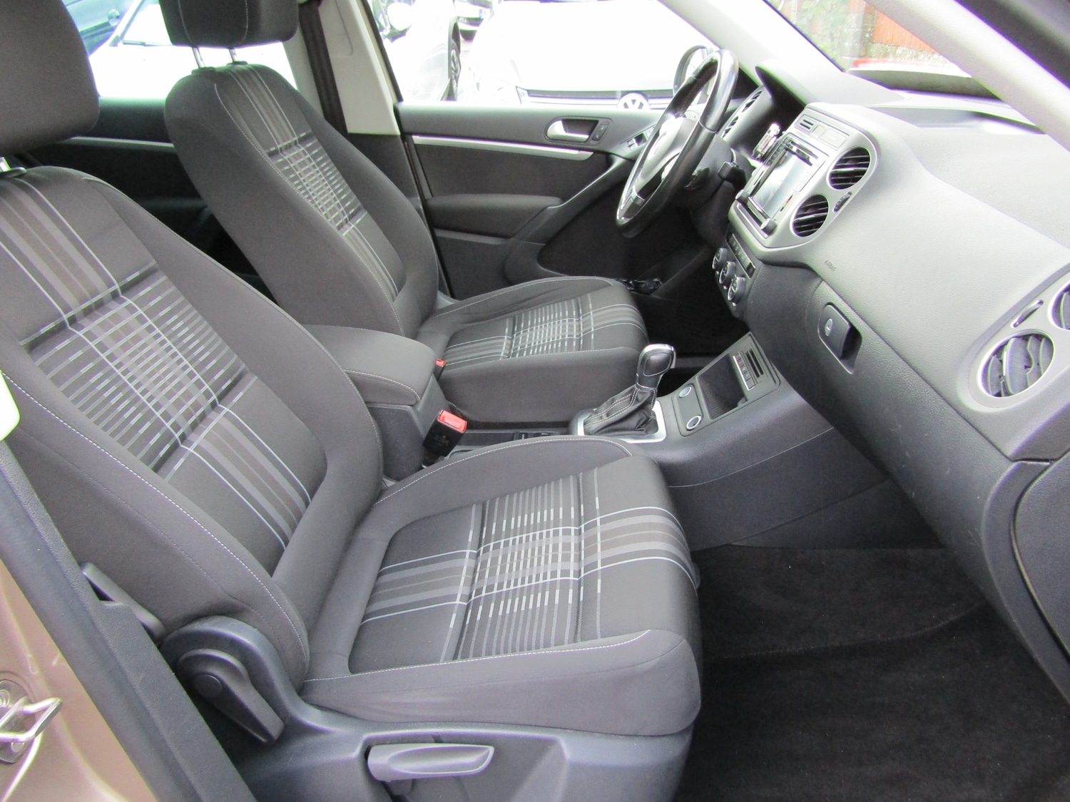 Used Volkswagen Tiguan 2015 for sale - 76366967: Photo 19