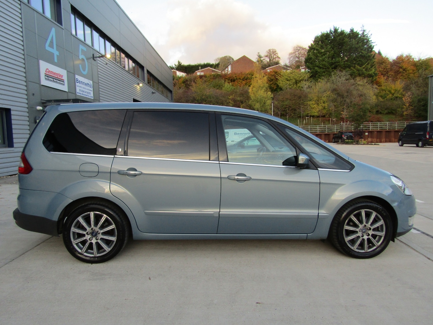 Used Ford Galaxy 2009 for sale - 76395079: Photo 3