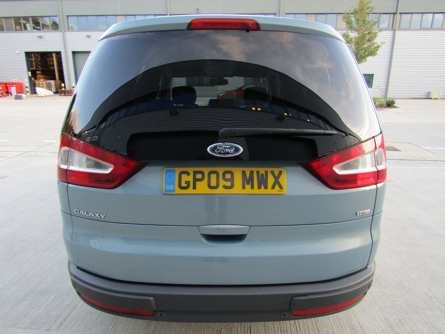 Used Ford Galaxy 2009 for sale - 76395079: Photo 7