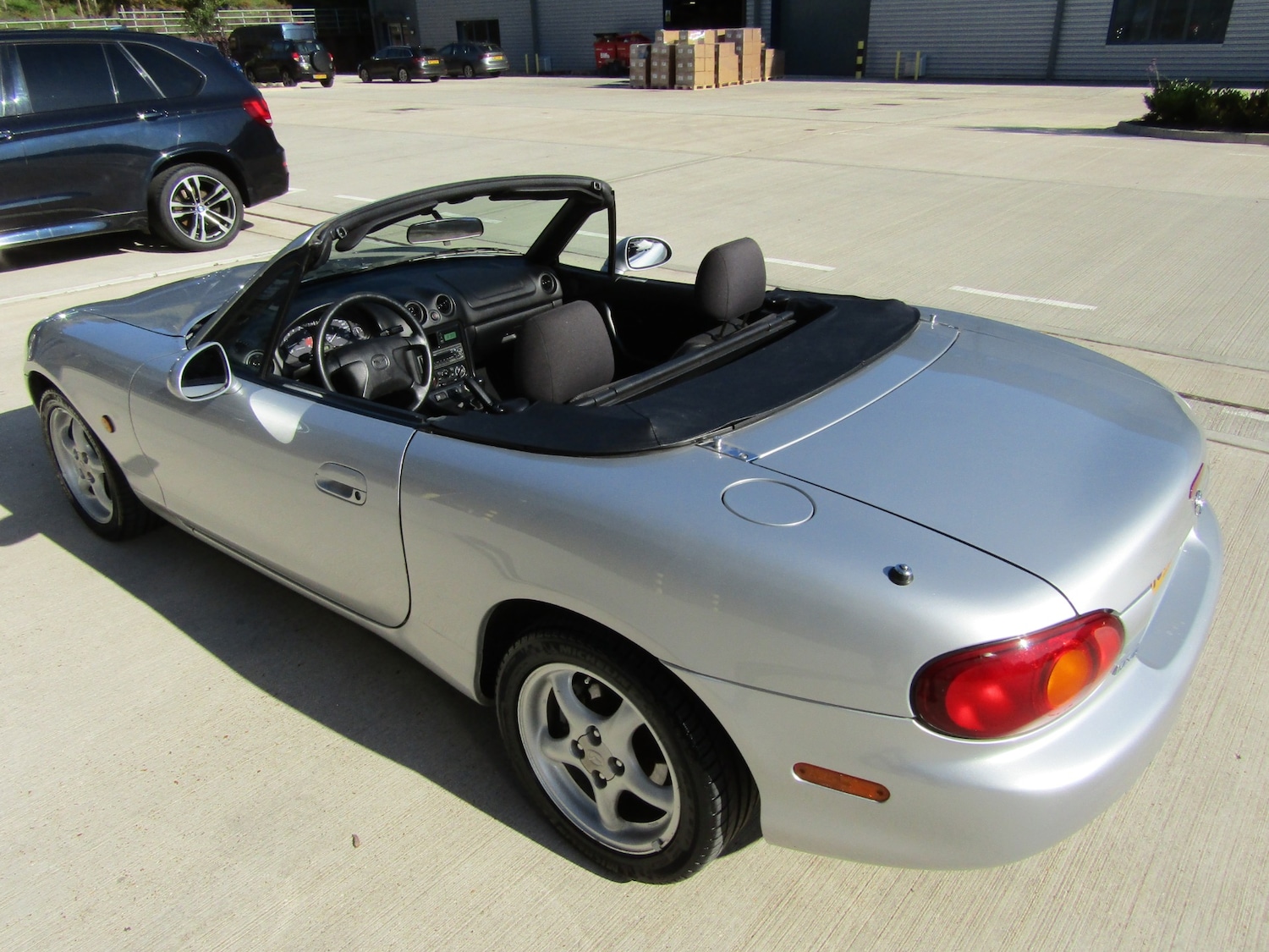 Used Mazda MX-5 for sale - 76008373: Photo 12