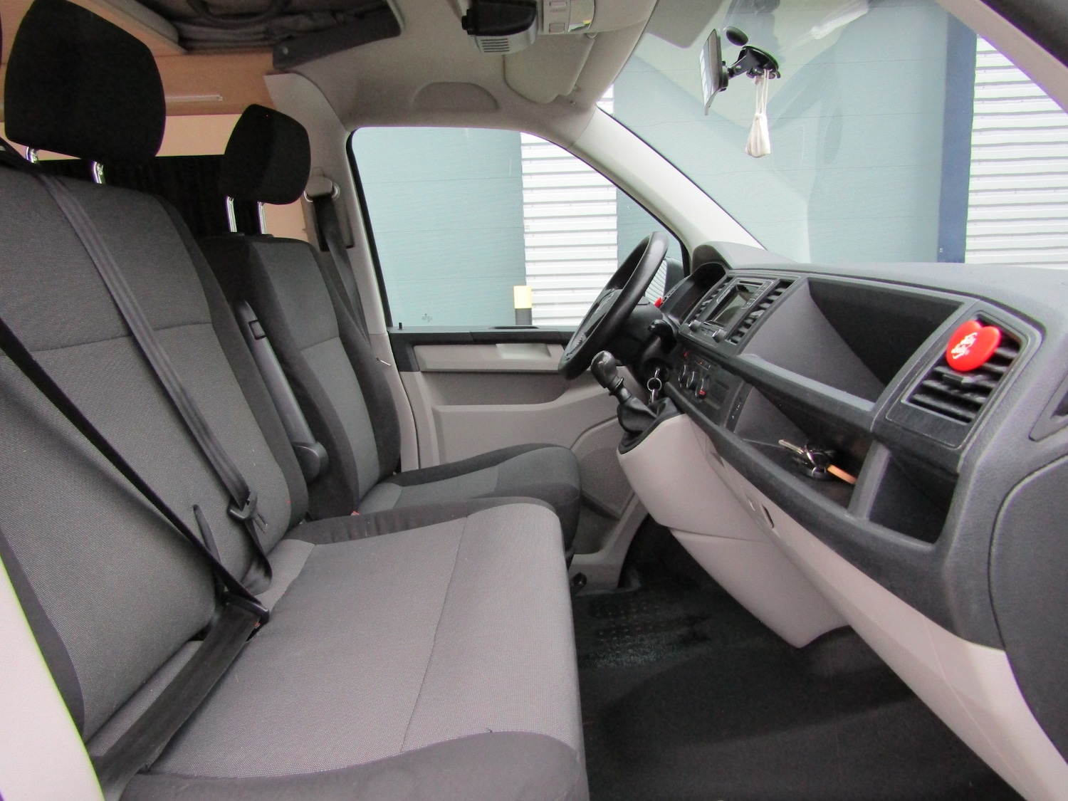 Used Volkswagen Transporter 2016 for sale - 76590003: Photo 23