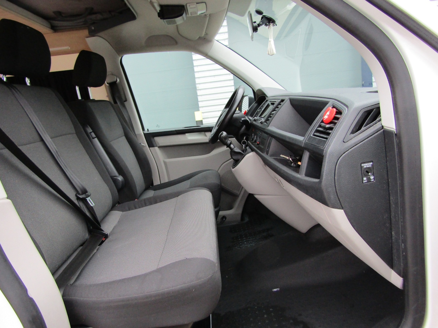 Used Volkswagen Transporter 2016 for sale - 76590003: Photo 26