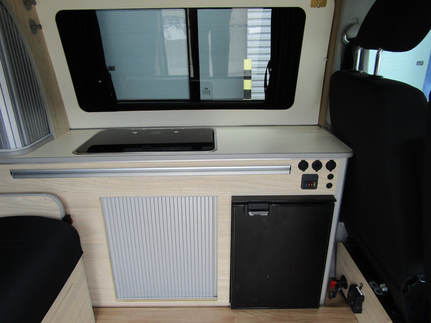 Used Volkswagen Transporter 2016 for sale - 76590003: Photo 29