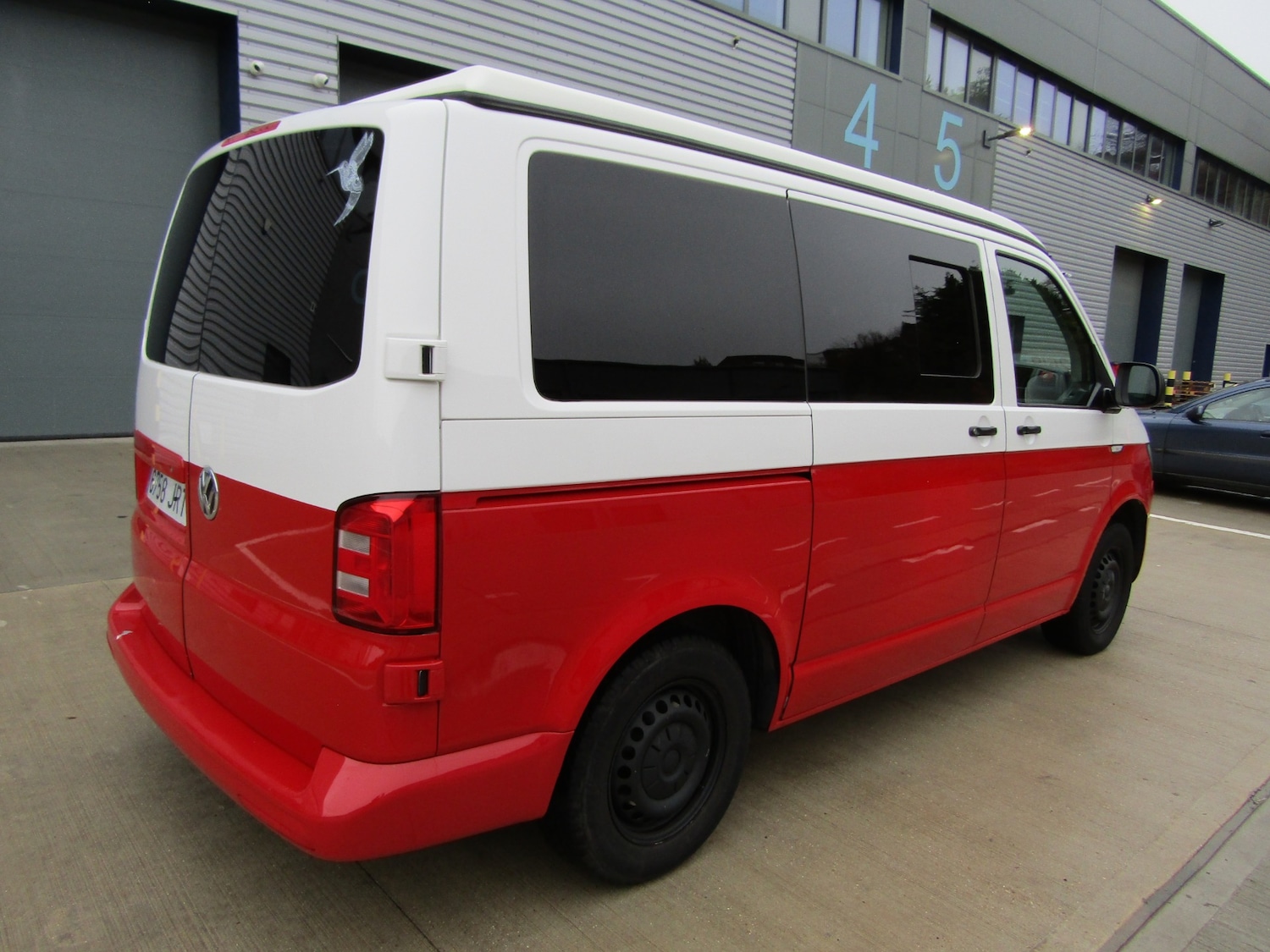 Used Volkswagen Transporter 2016 for sale - 76590003: Photo 5