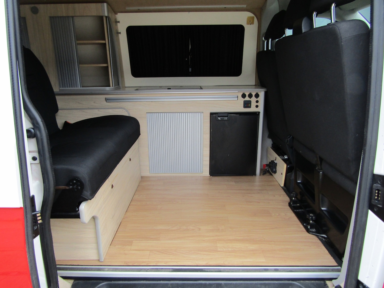 Used Volkswagen Transporter 2016 for sale - 76590003: Photo 8