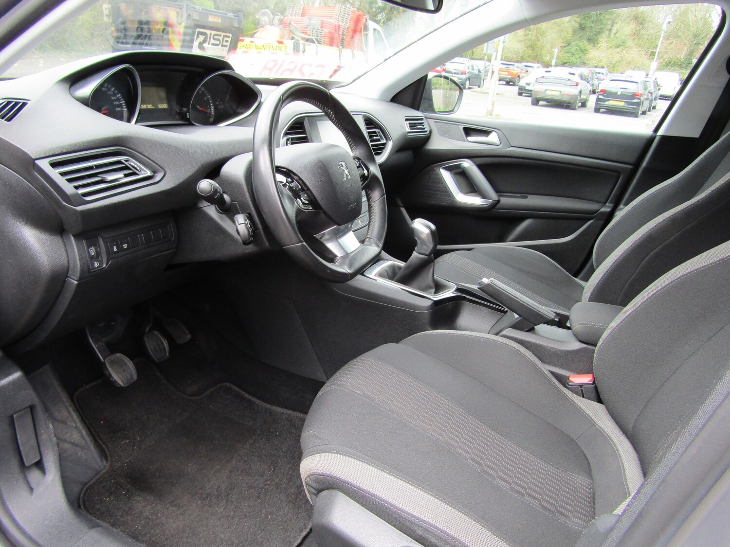 Used Peugeot 308 2015 for sale - 78122778: Photo 13